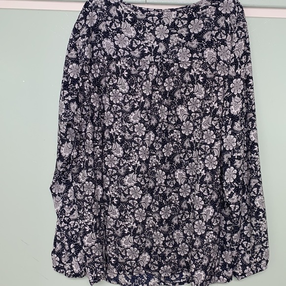 LOFT PLUS FLORAL PRINT BLOUSE SIZE 14 - Picture 6 of 6